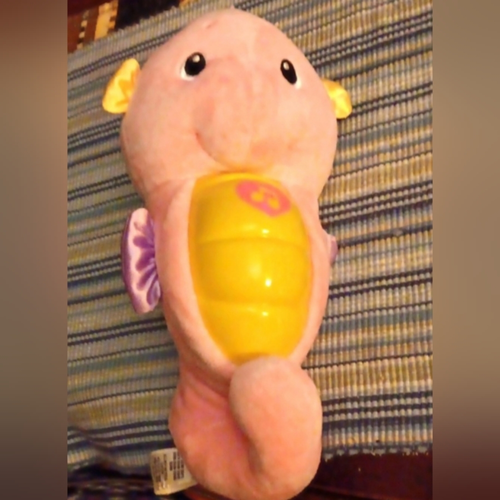 Fisher-Price Soothe & Glow Plush Seahorse
